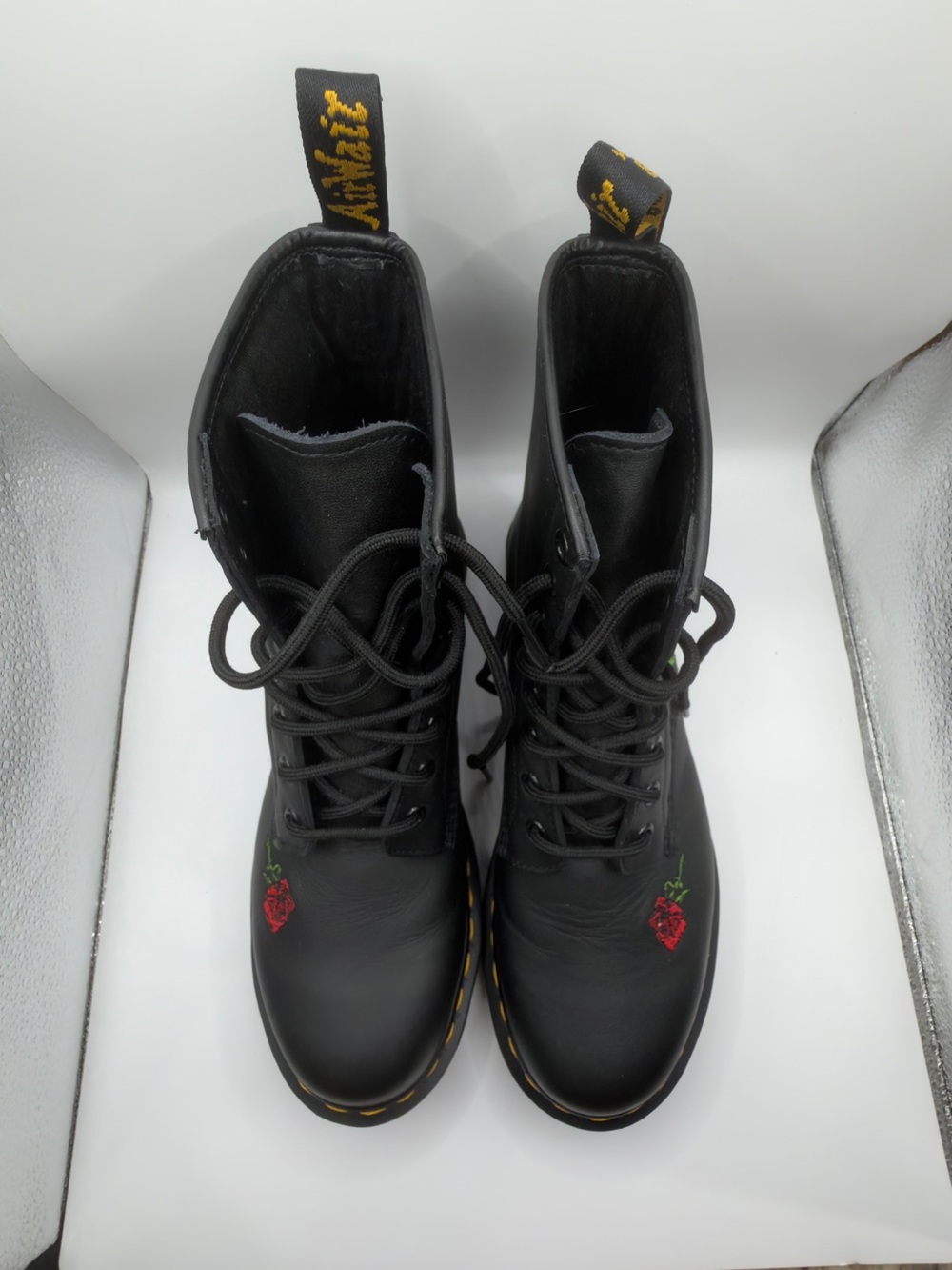 Dr. Martens 1460 Vonda Rose Embroidered Leather Boots Black – Women’s Size 9 - Picture 4 of 6